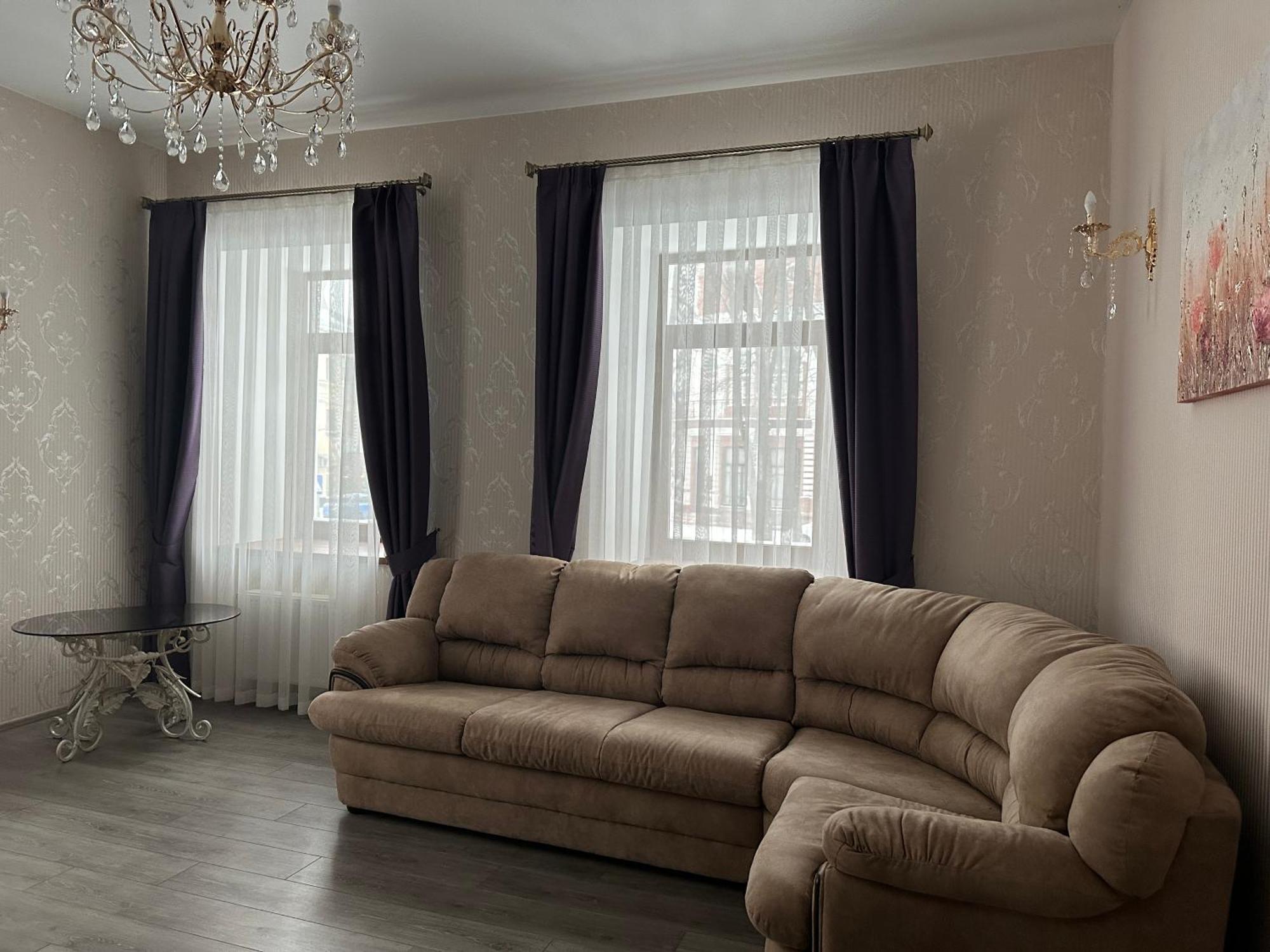 Centralnyi Hotel ポルタヴァ エクステリア 写真