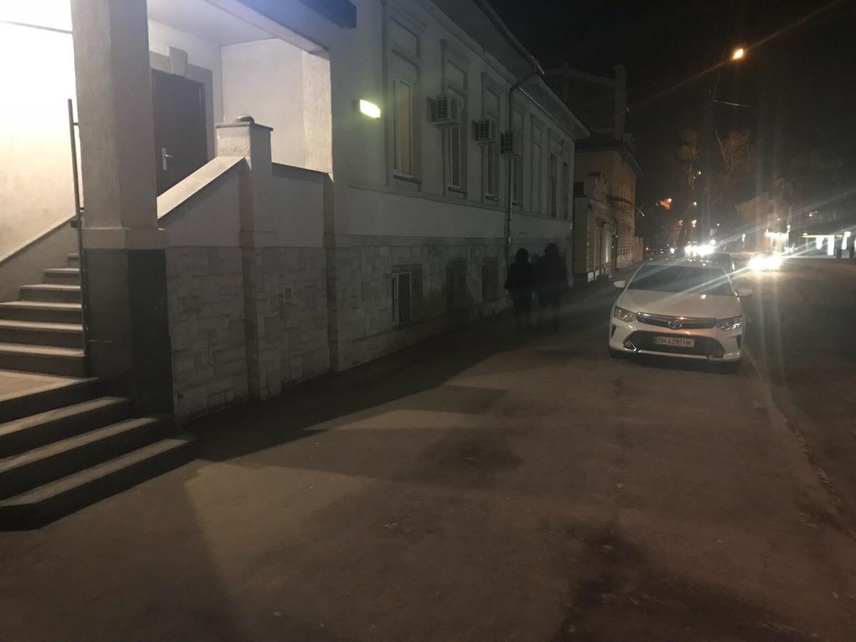 Centralnyi Hotel ポルタヴァ エクステリア 写真